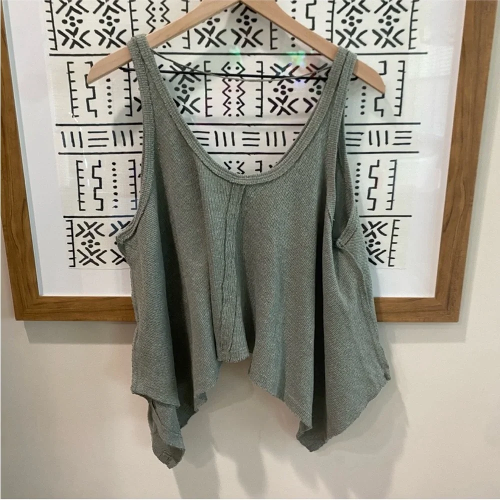 We The Free Tank‎ - Picture 3 of 4